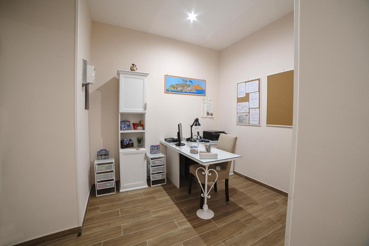 B&B Galleria Principe Di Napoli Exterior foto